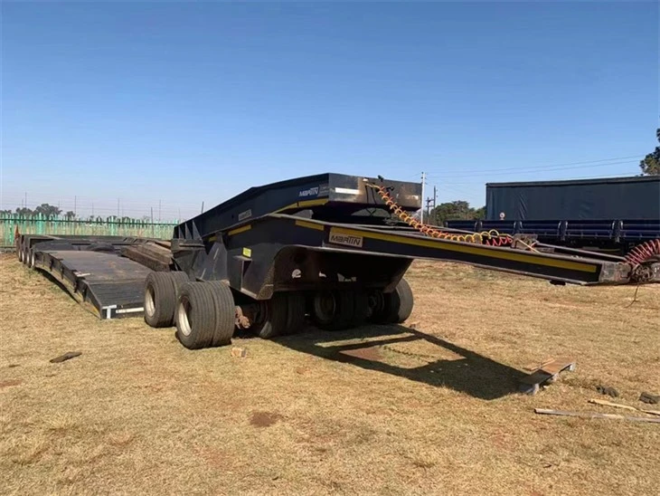 Removable Gooseneck Lowboy Trailer